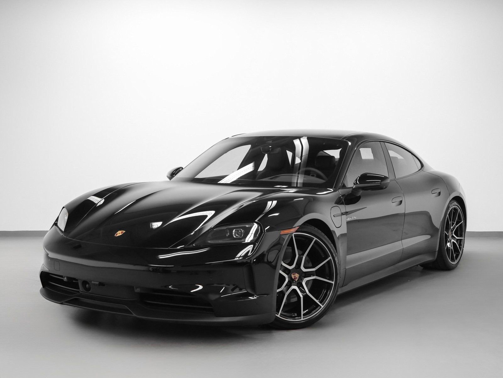 Used 2025 Porsche Taycan