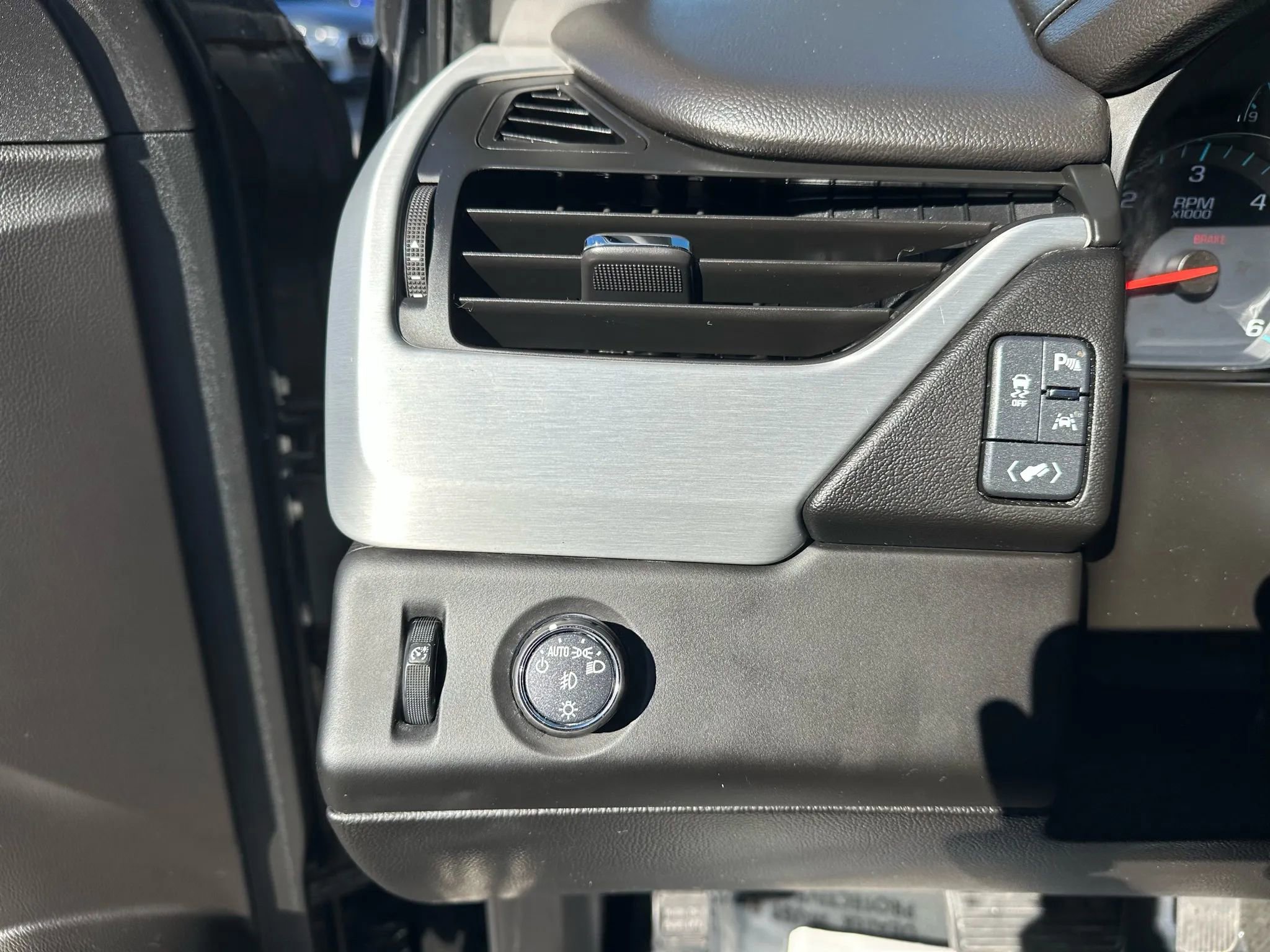 2017 GMC Yukon XL SLT