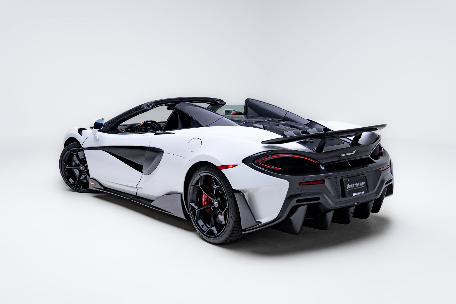 Used 2020 McLaren 600LT Spider photo 30