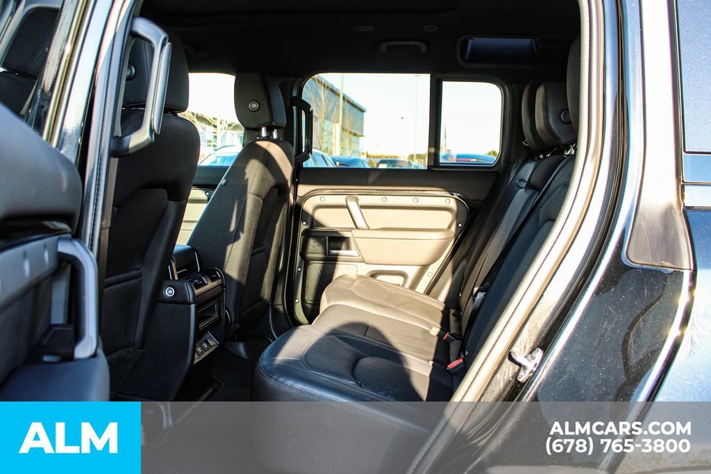 2025 Land Rover Defender 110 S