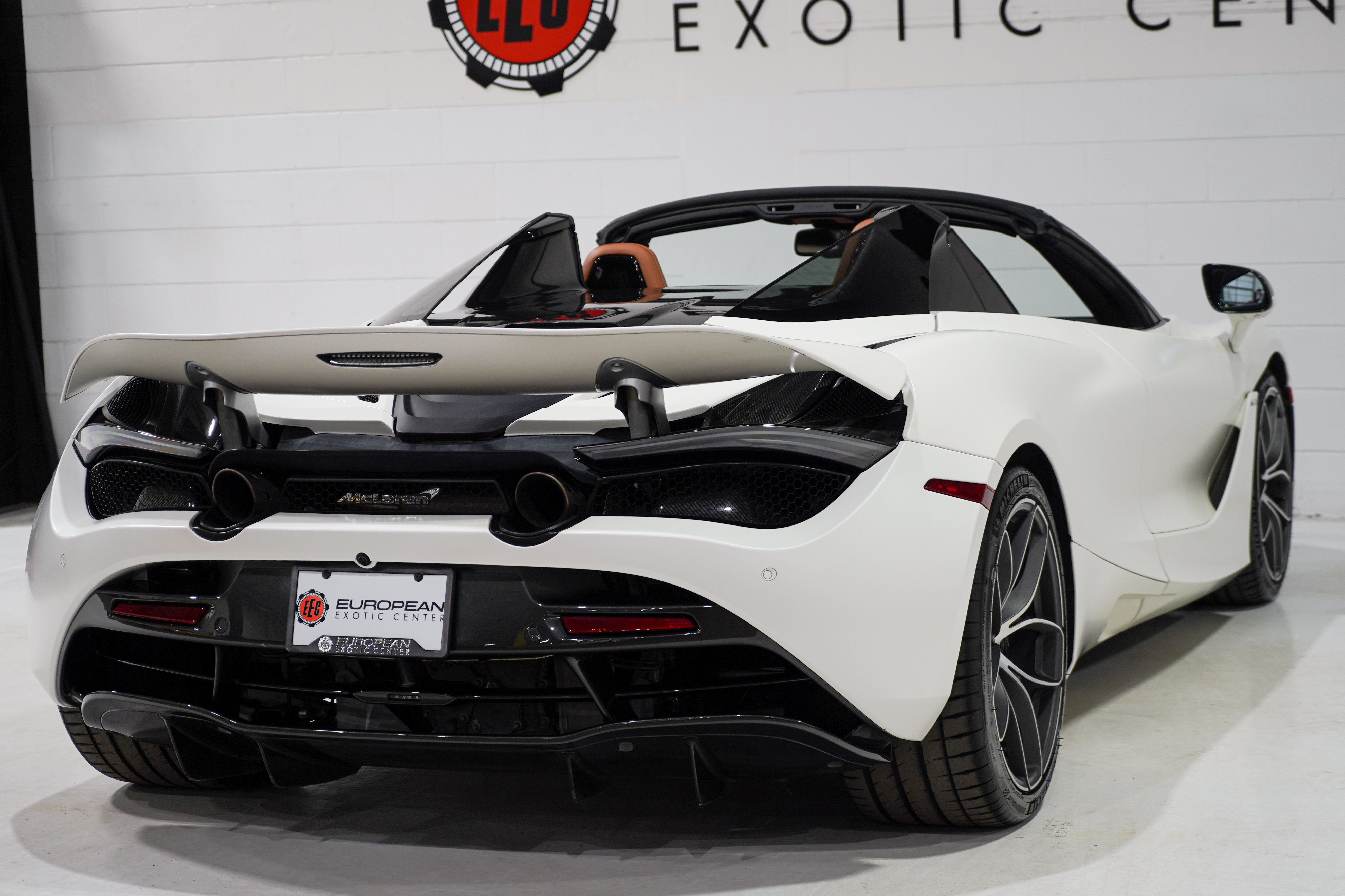 Used 2020 McLaren 720S Spider photo 40