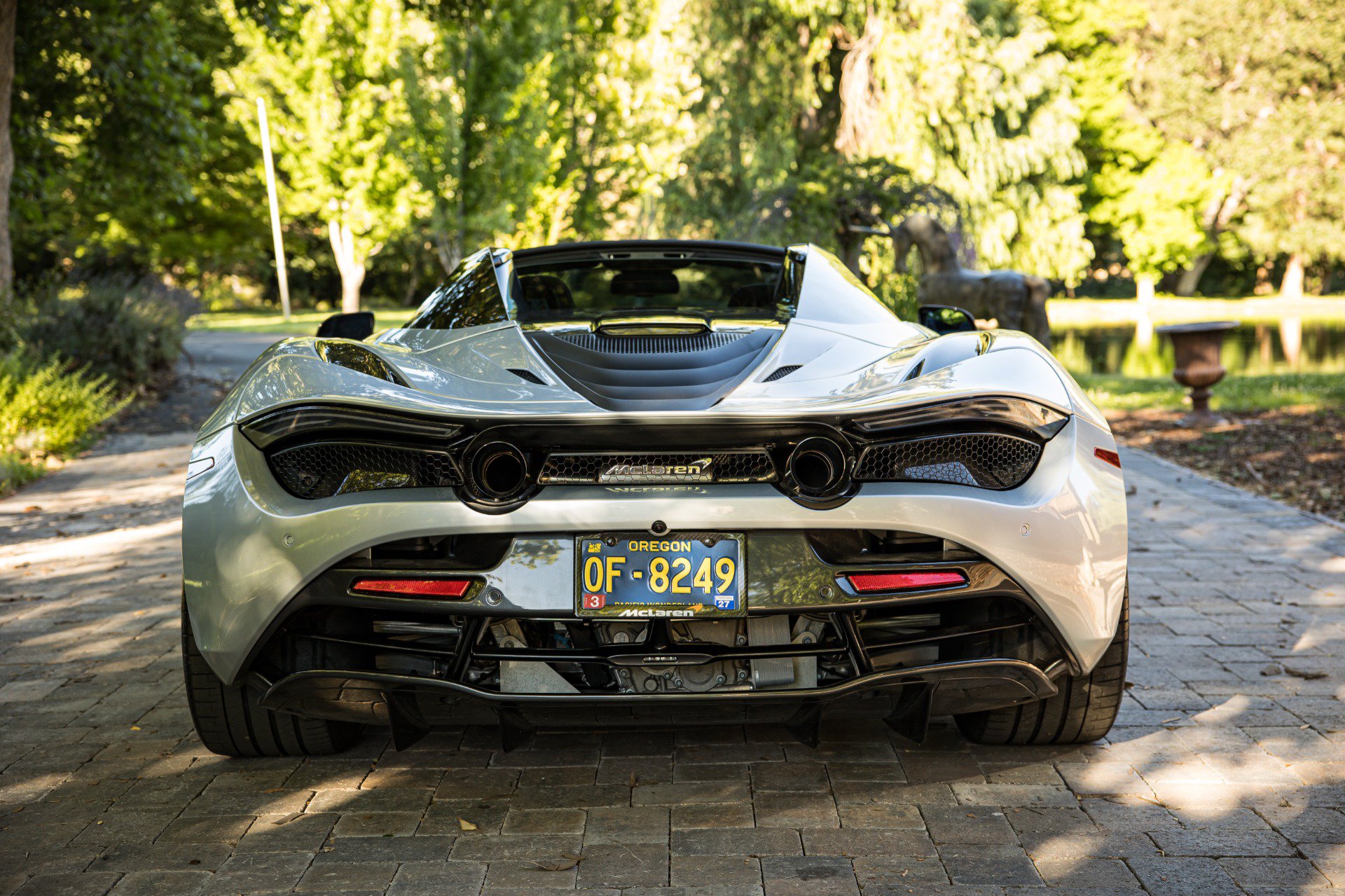 Used 2021 McLaren 720S Performance photo 9