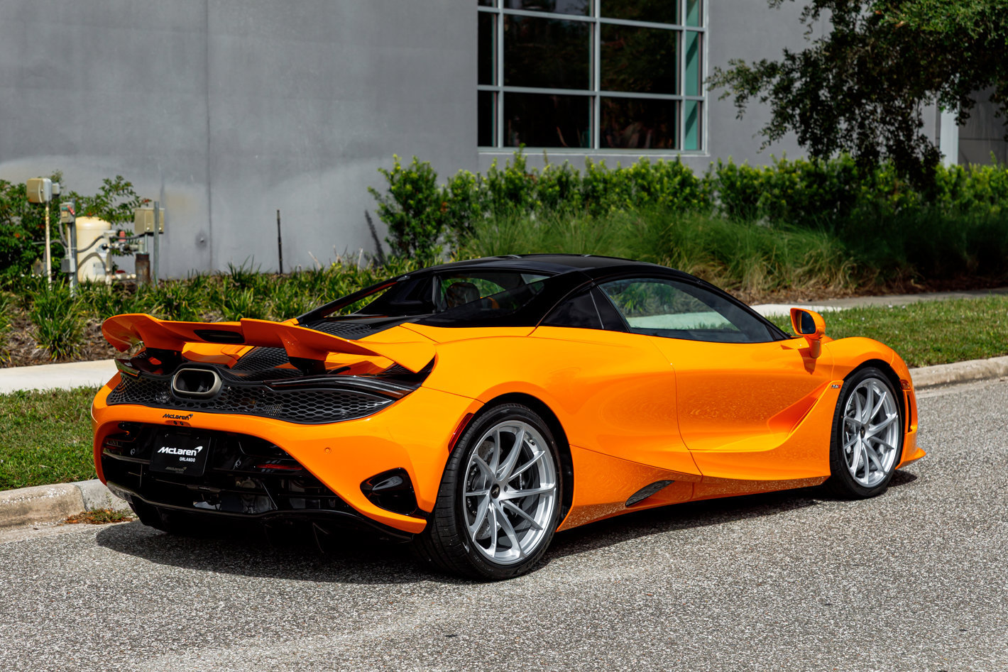 New 2027 McLaren 750S Spider photo 7