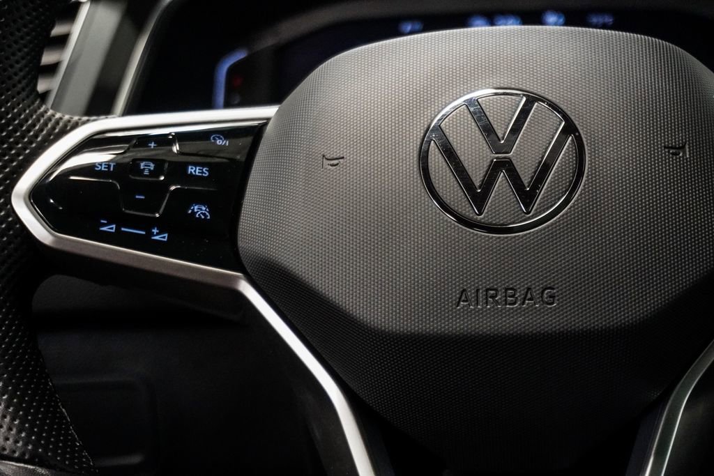 2022 Volkswagen Tiguan SEL R-Line