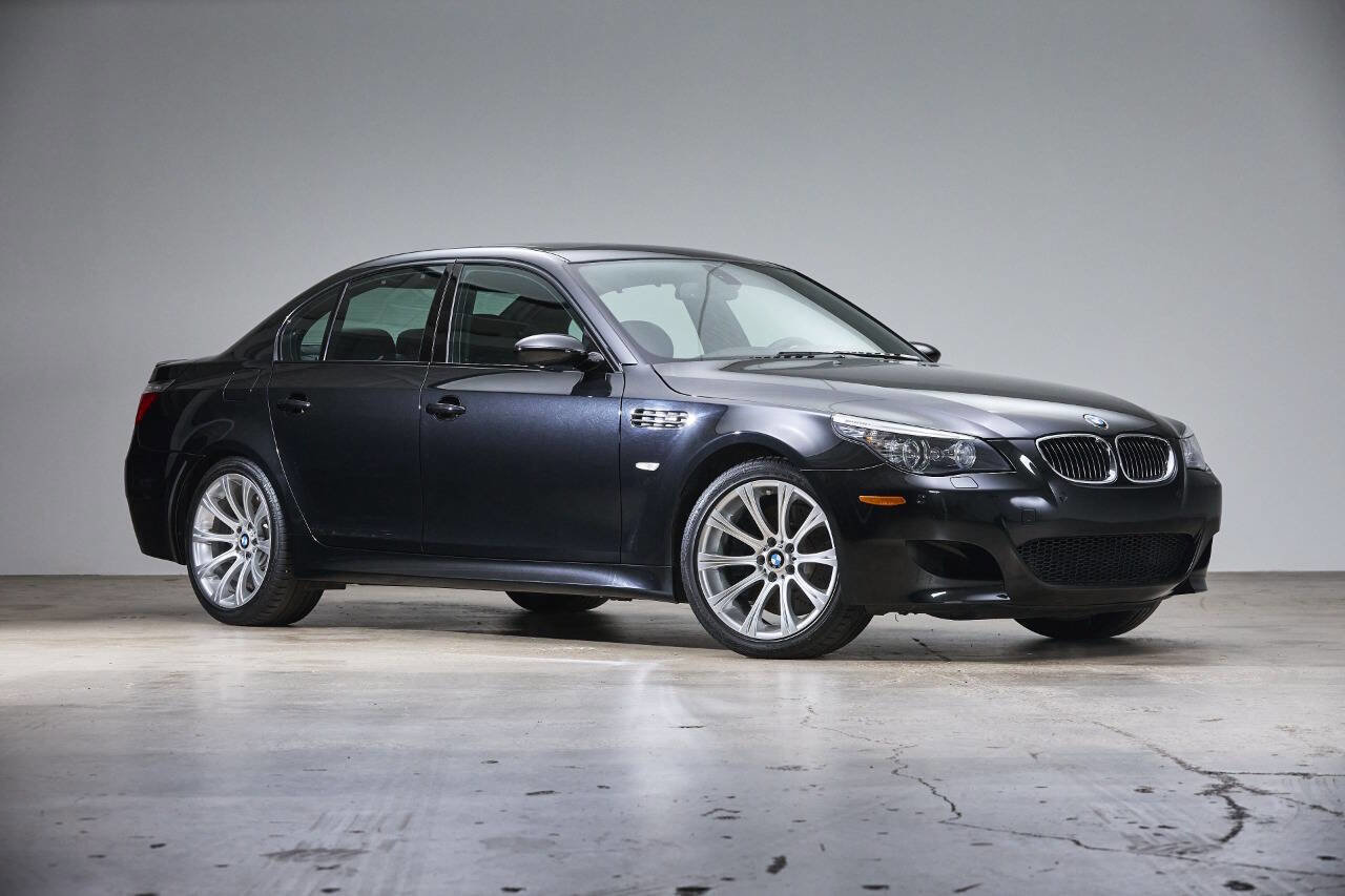 2008 BMW M5 RWD