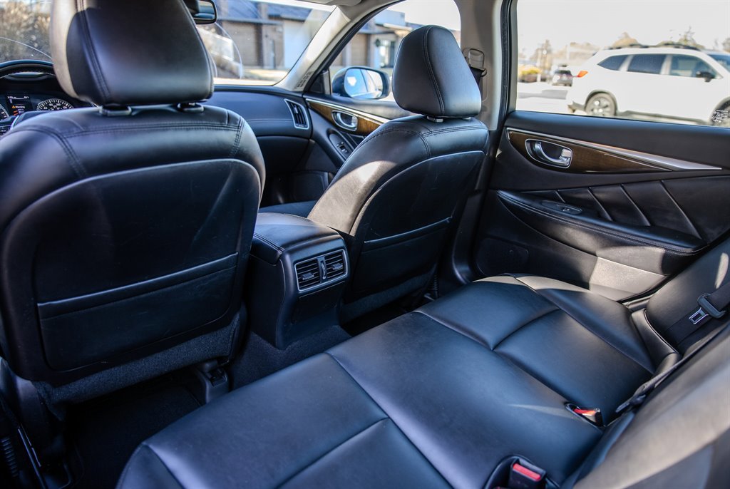 2019 INFINITI Q50 Luxe