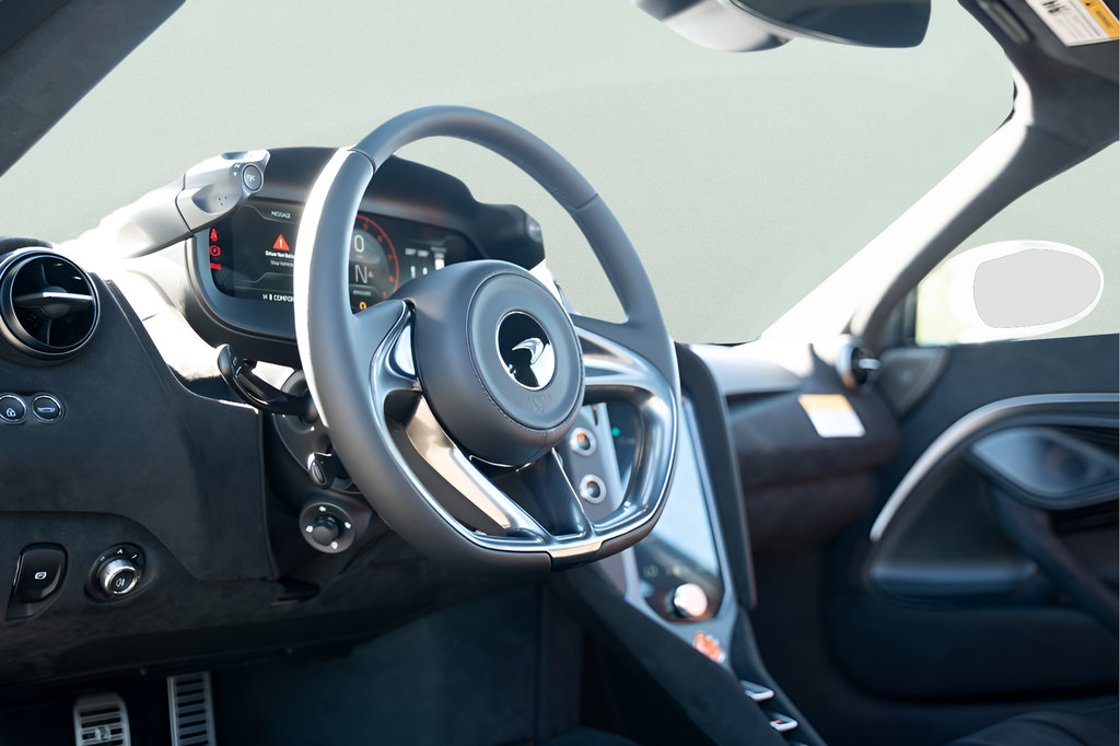 New 2026 McLaren 750S photo 39
