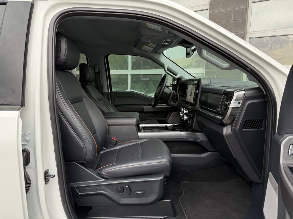 2025 Ford F350 Lariat