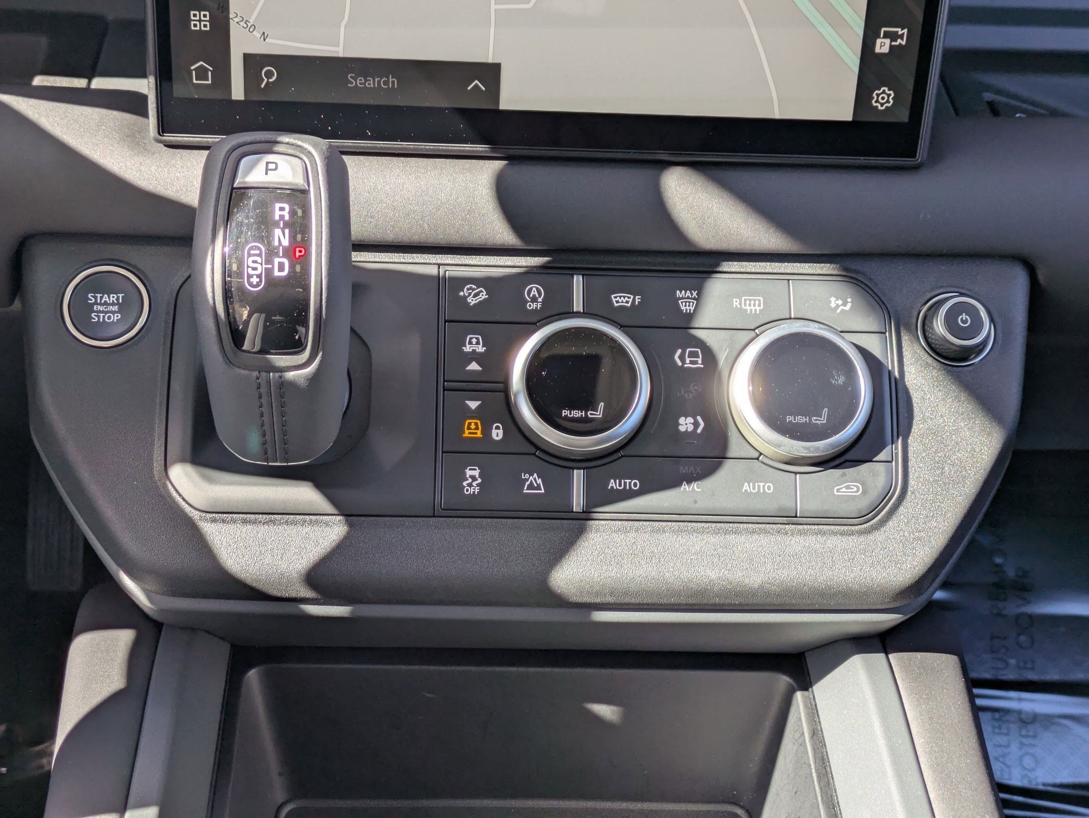 2025 Land Rover Defender 110 S