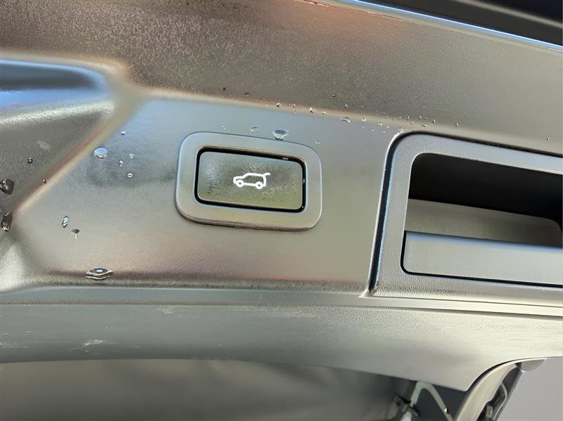 2018 Land Rover Range Rover Velar R-Dynamic SE