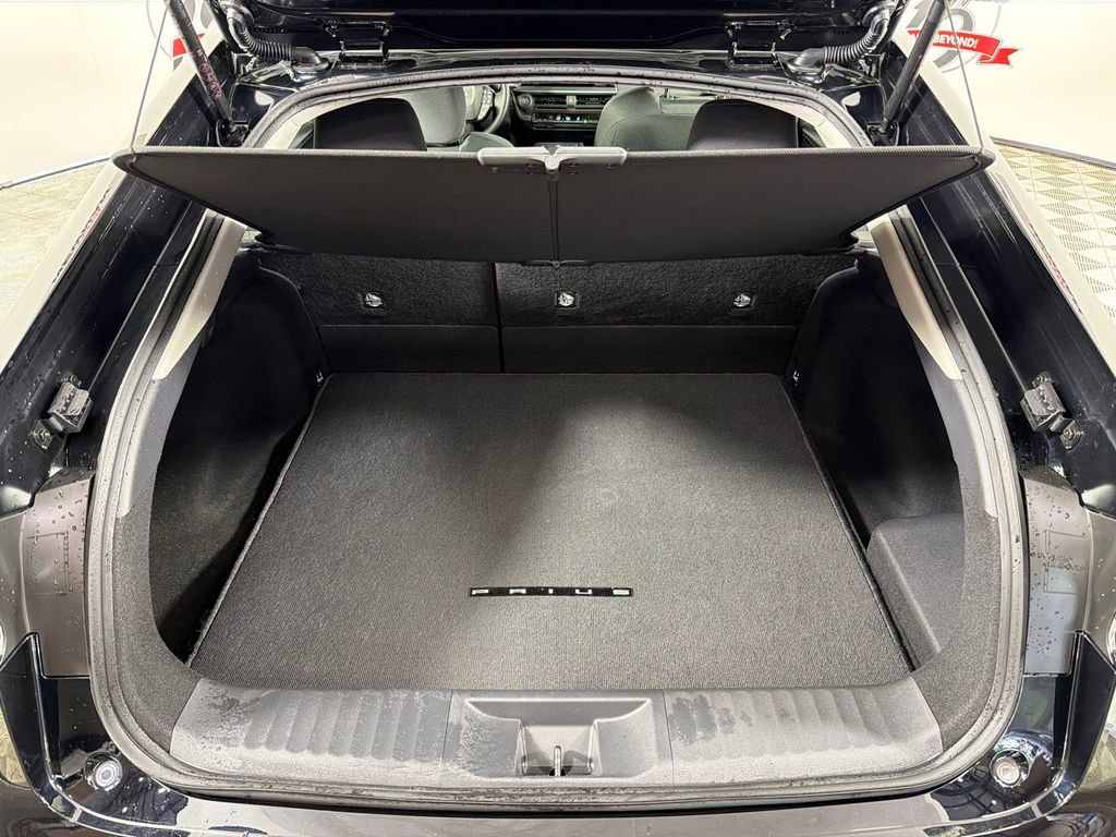 2025 Toyota Prius Plug-In Hybrid