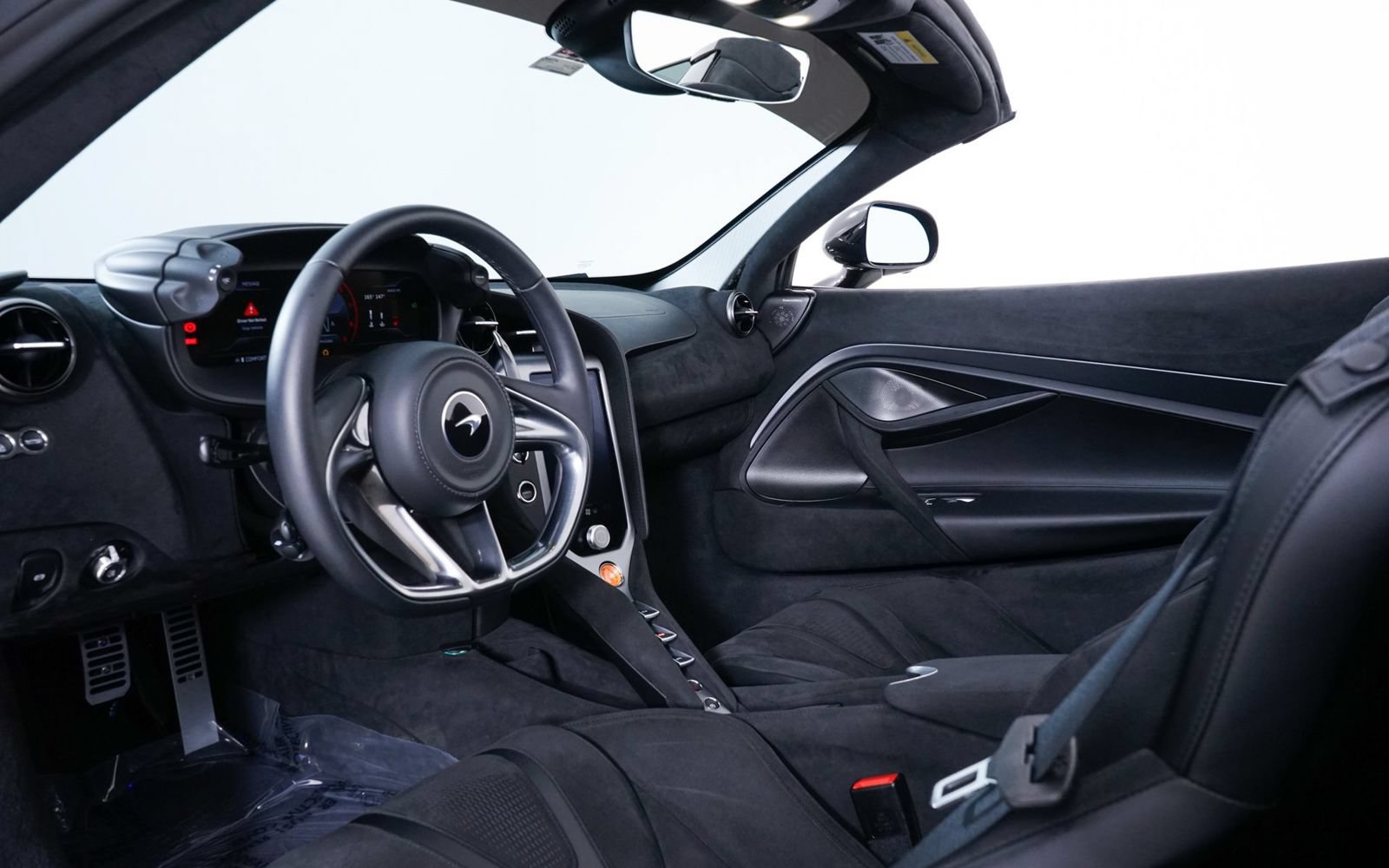 Used 2026 McLaren 750S Spider photo 22