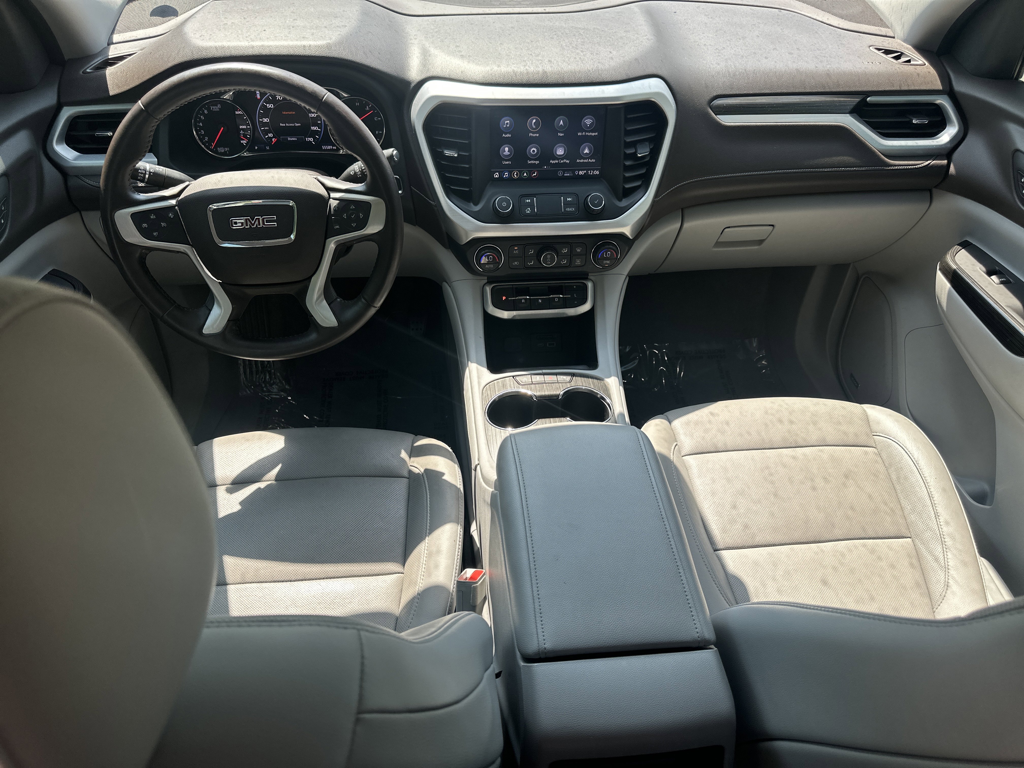 2020 GMC Acadia SLT