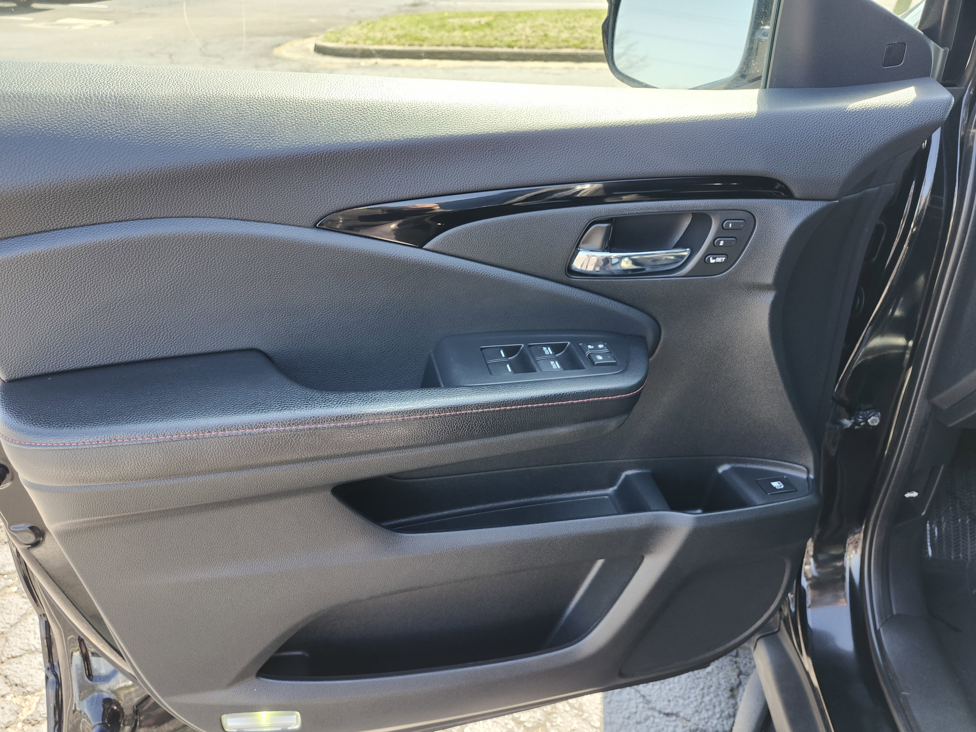 2017 Honda Ridgeline Black Edition