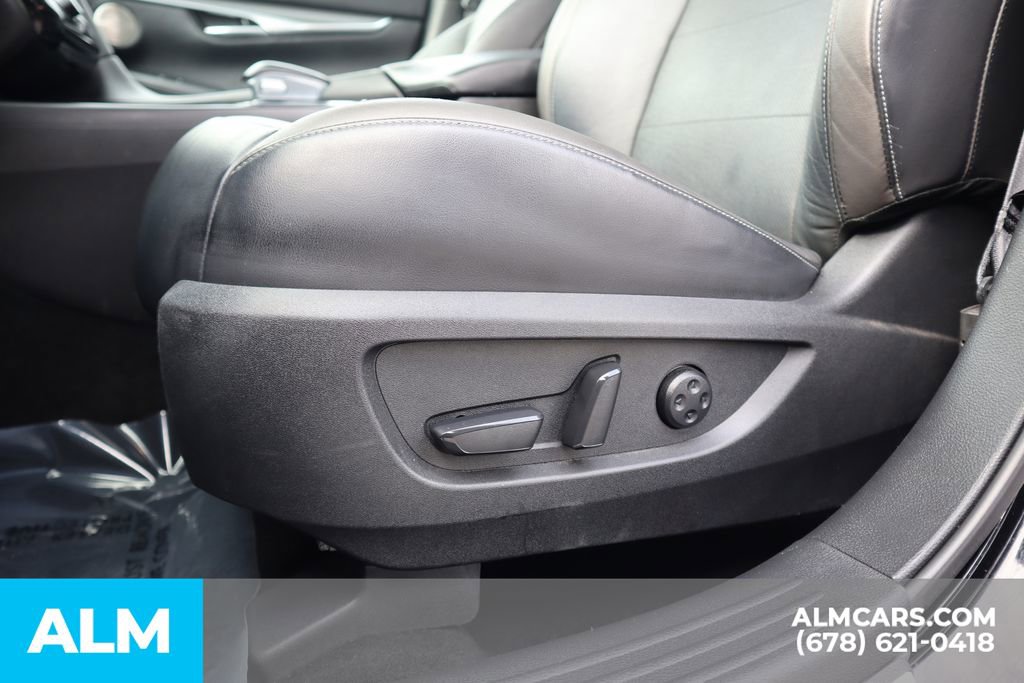 2023 INFINITI Qx50 Luxe