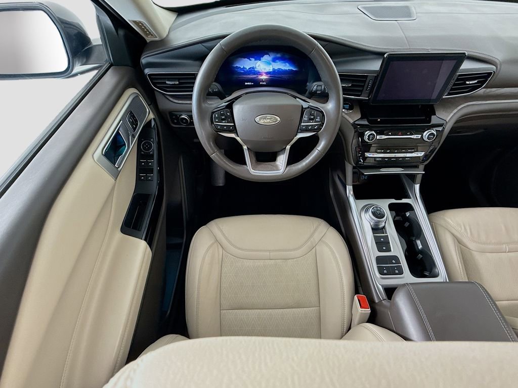 2023 Ford Explorer Platinum