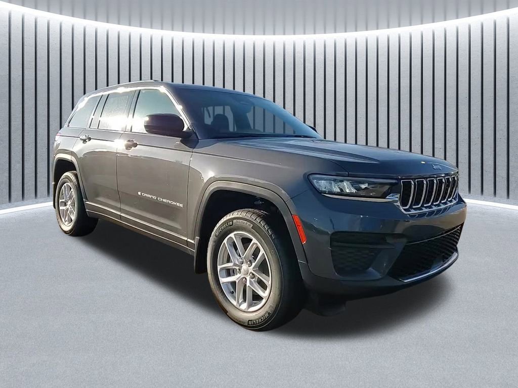 New 2025 Jeep Grand Cherokee Laredo X w/ Luxury Tech Group I