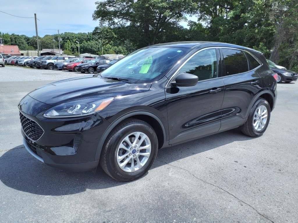 Used 2022 Ford Escape SE w/ Convenience Package