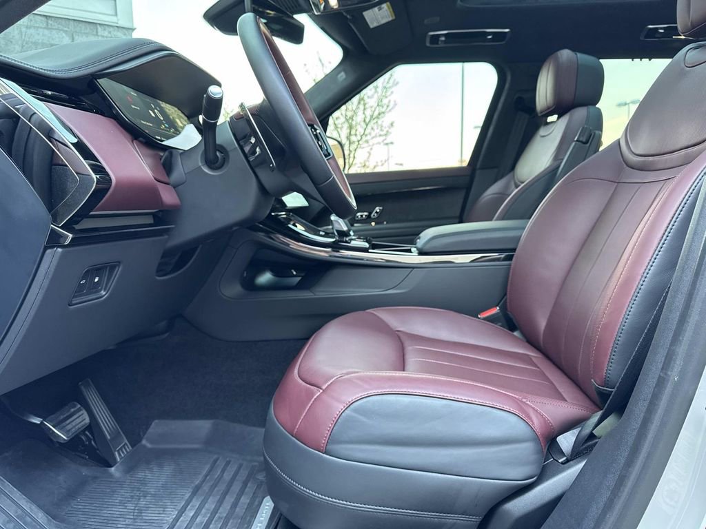 2025 Land Rover Range Rover Sport Autobiography