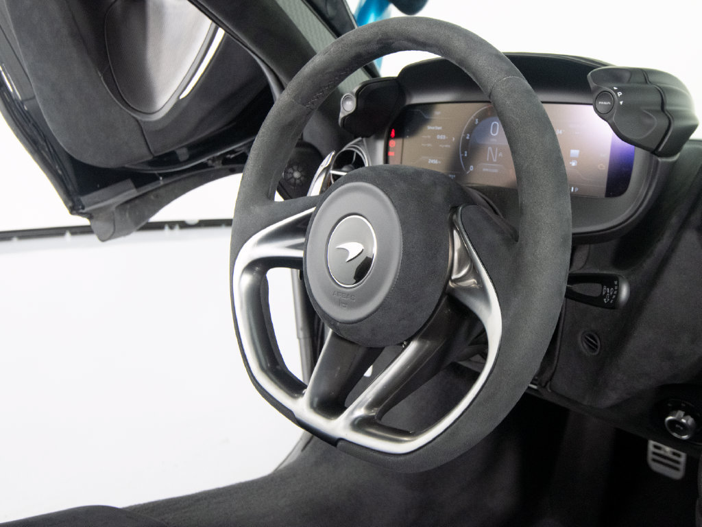 Used 2024 McLaren 750S Spider photo 32