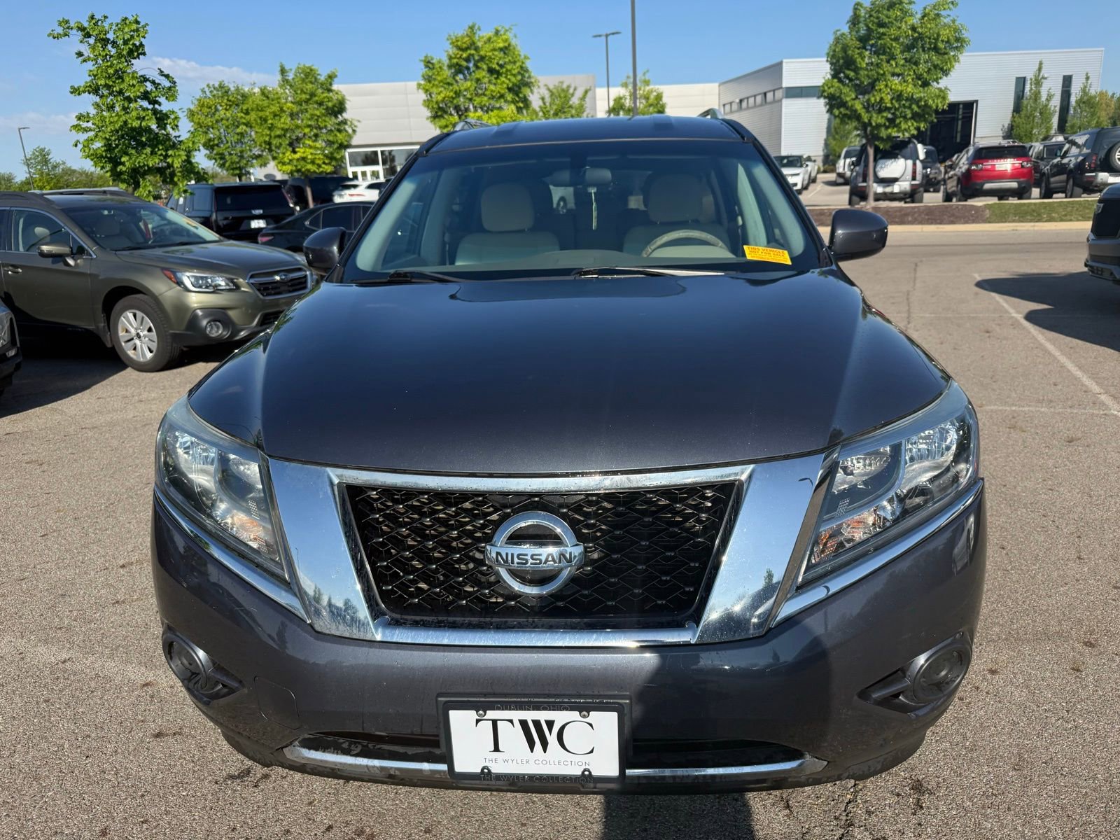 2014 Nissan Pathfinder SV