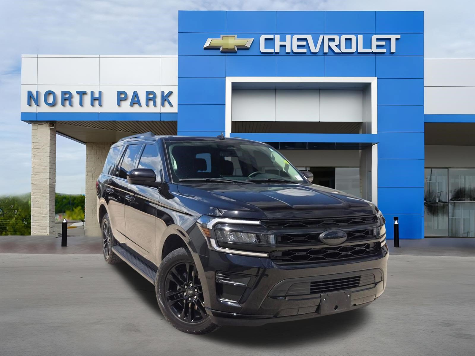 Used 2024 Ford Expedition XLT
