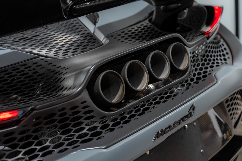 Used 2021 McLaren 765LT photo 43