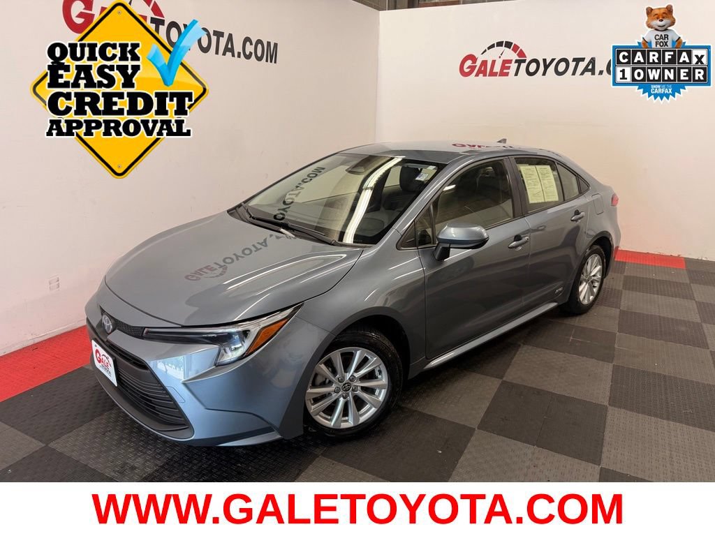 Used 2024 Toyota Corolla LE w/ LE Convenience Package