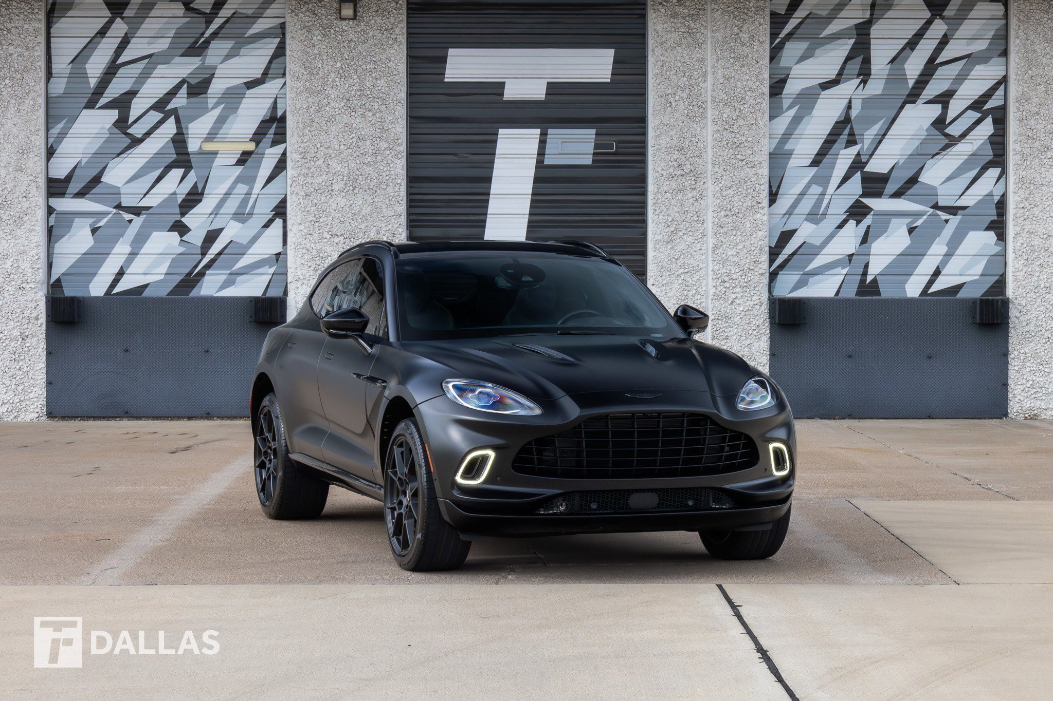 Used 2022 Aston Martin DBX
