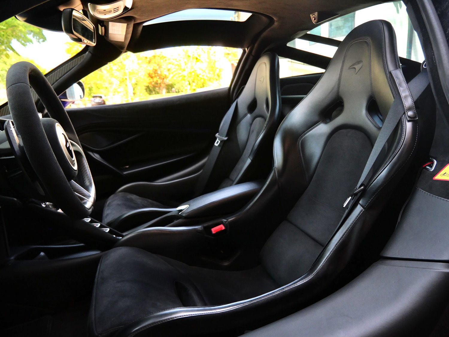 Used 2020 McLaren 720S photo 26