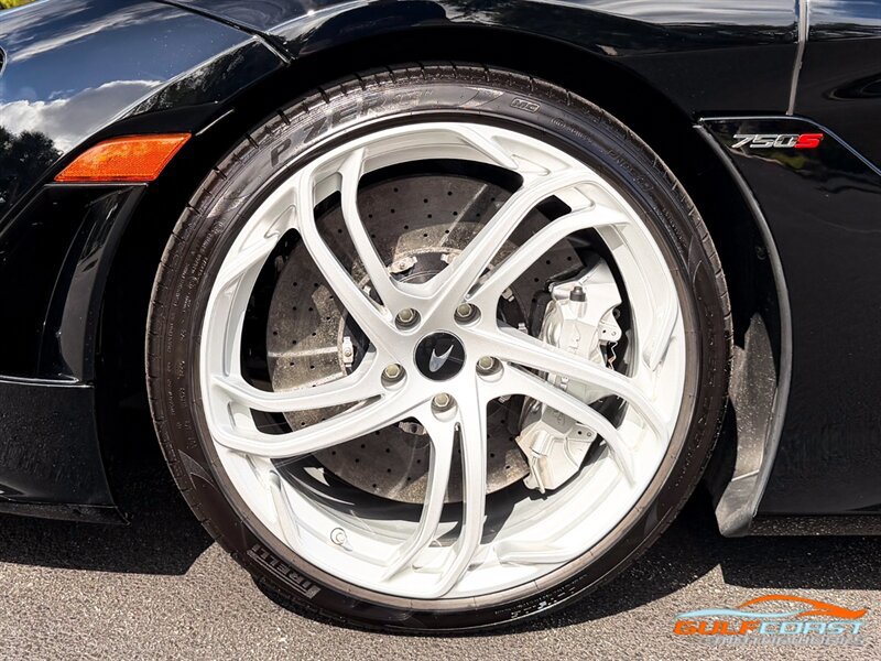 Used 2024 McLaren 750S Spider photo 39