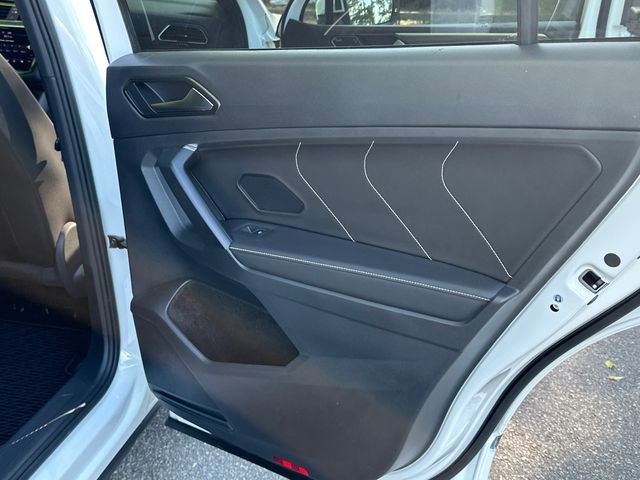 2023 Volkswagen Tiguan SEL R-Line