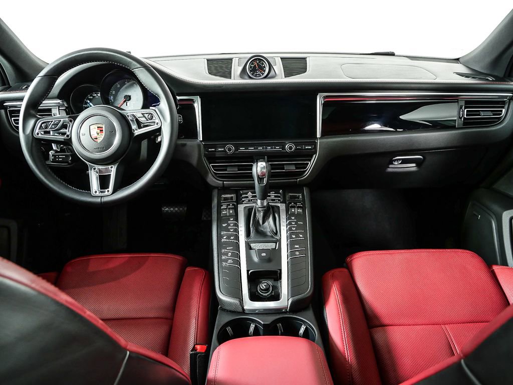 2021 Porsche Macan S