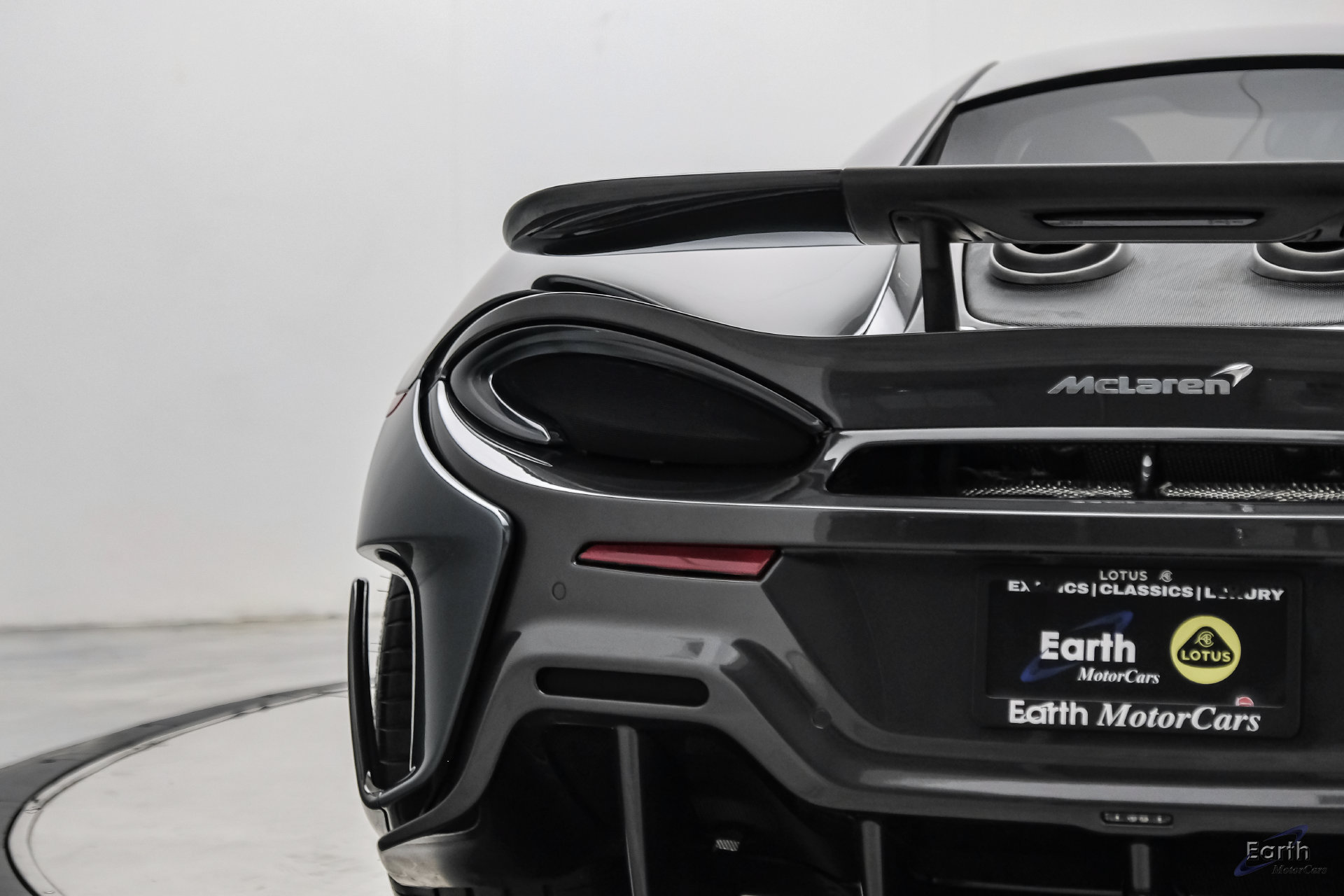 Used 2019 McLaren 600LT photo 17