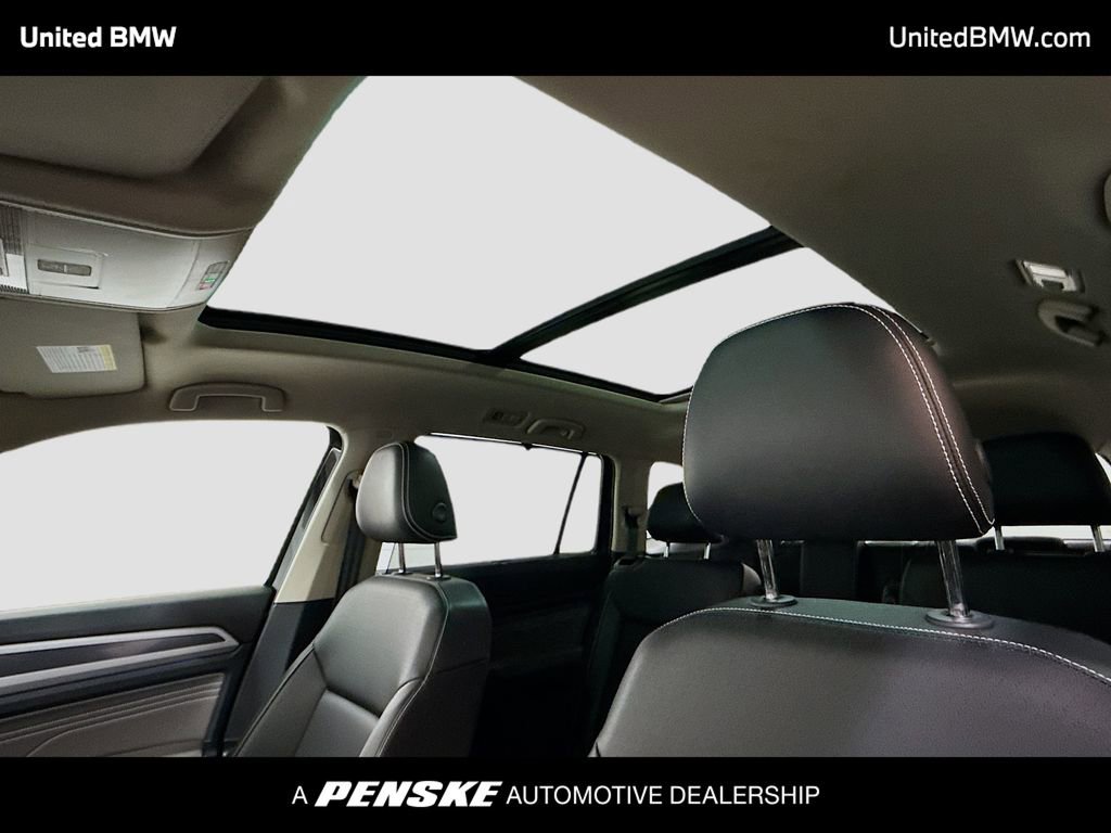 2023 Volkswagen Atlas SEL R-Line