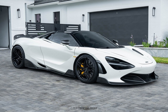 Used 2020 McLaren 720S Performance photo 12