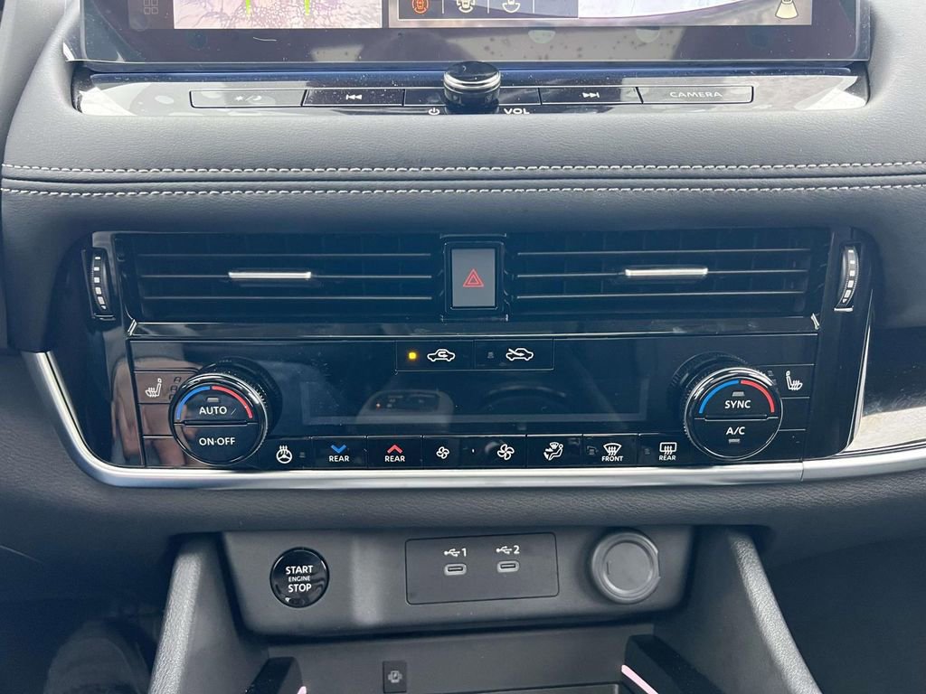 2025 Nissan Rogue SL