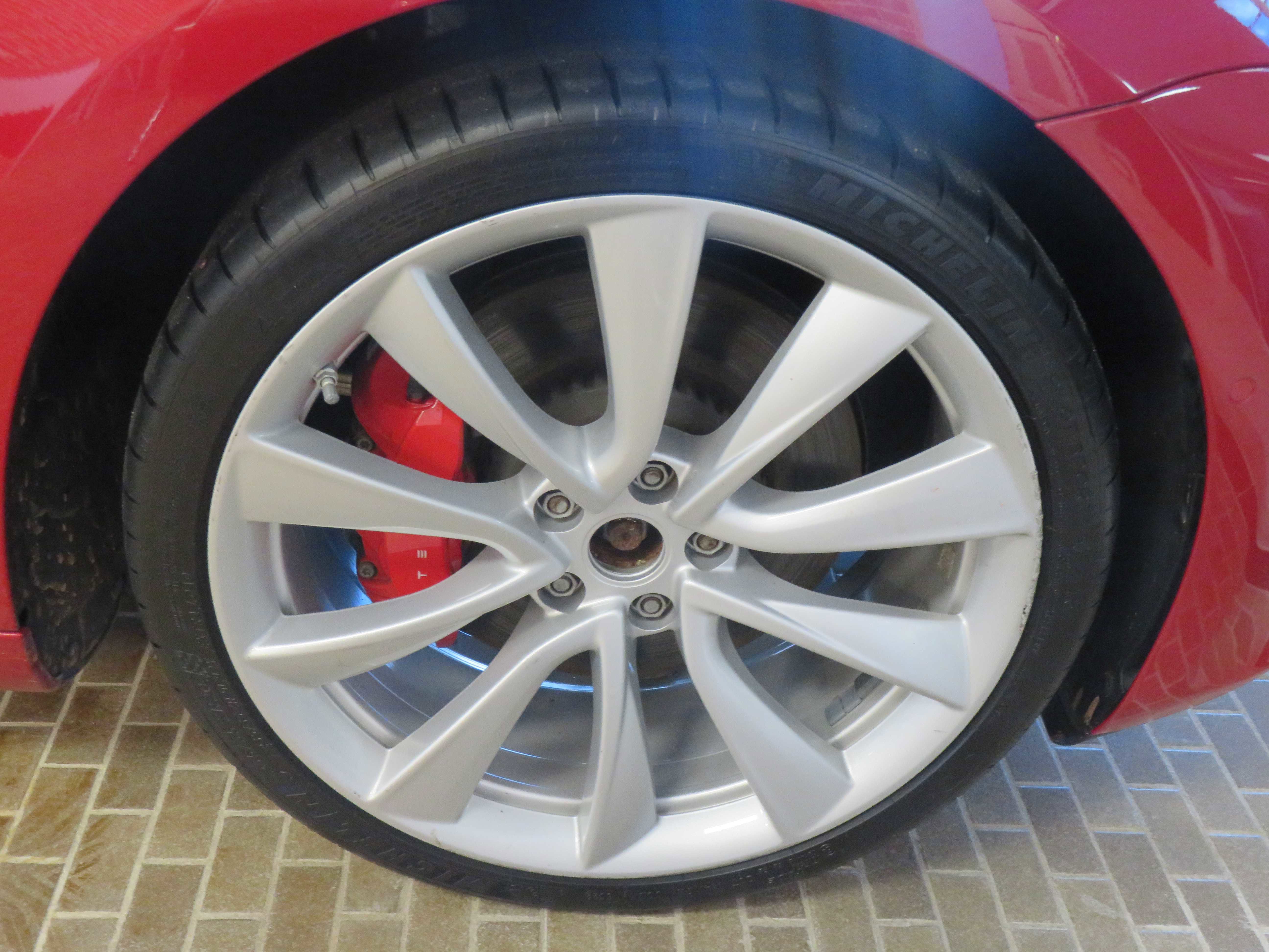 2018 Tesla Model 3 Performance