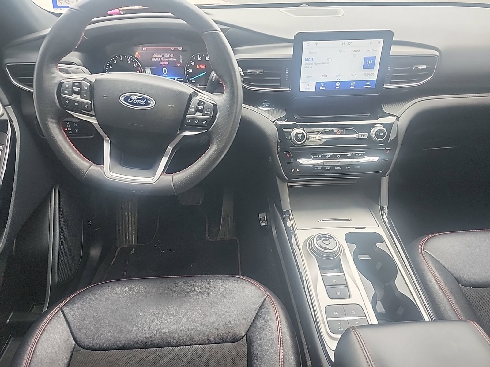 2024 Ford Explorer ST-Line