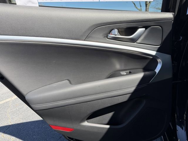 2022 Genesis G70 2.0T