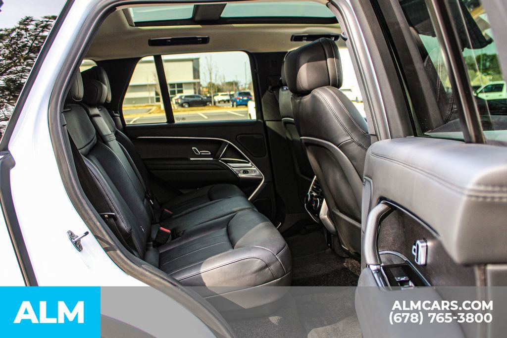 2024 Land Rover Range Rover SE