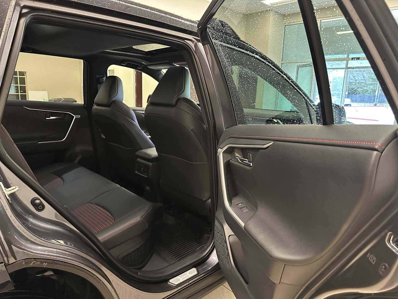 2025 Toyota RAV4 XSE