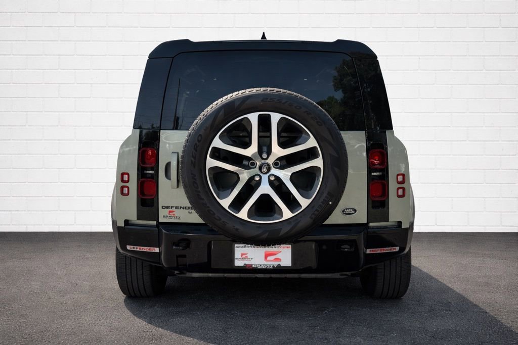 2023 Land Rover Defender 110 X-Dynamic SE