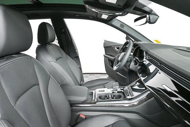 2026 Audi Q8 Premium