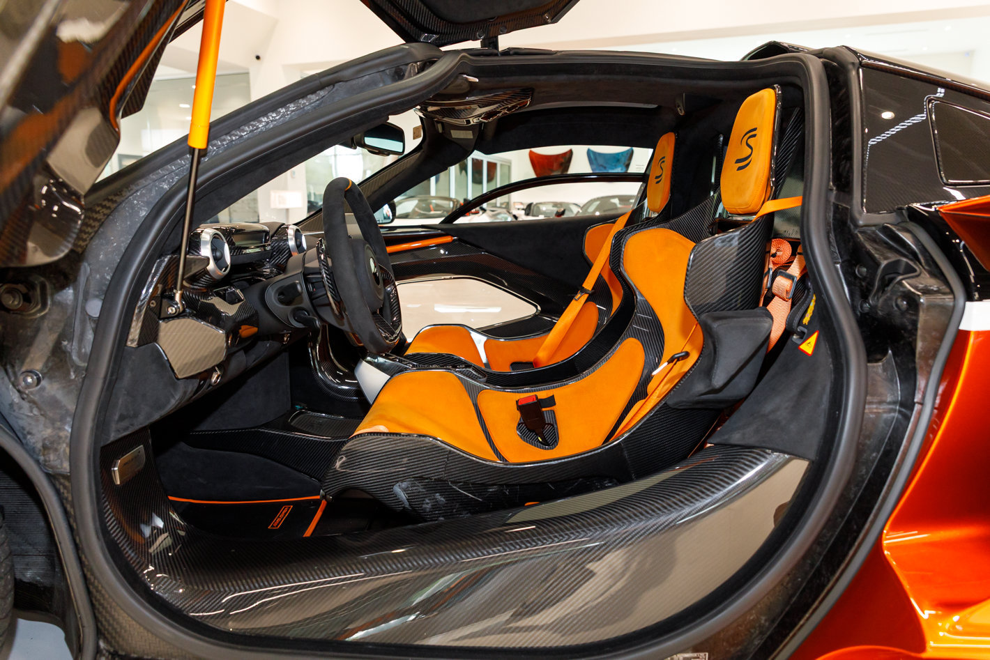 Used 2019 McLaren Senna photo 56