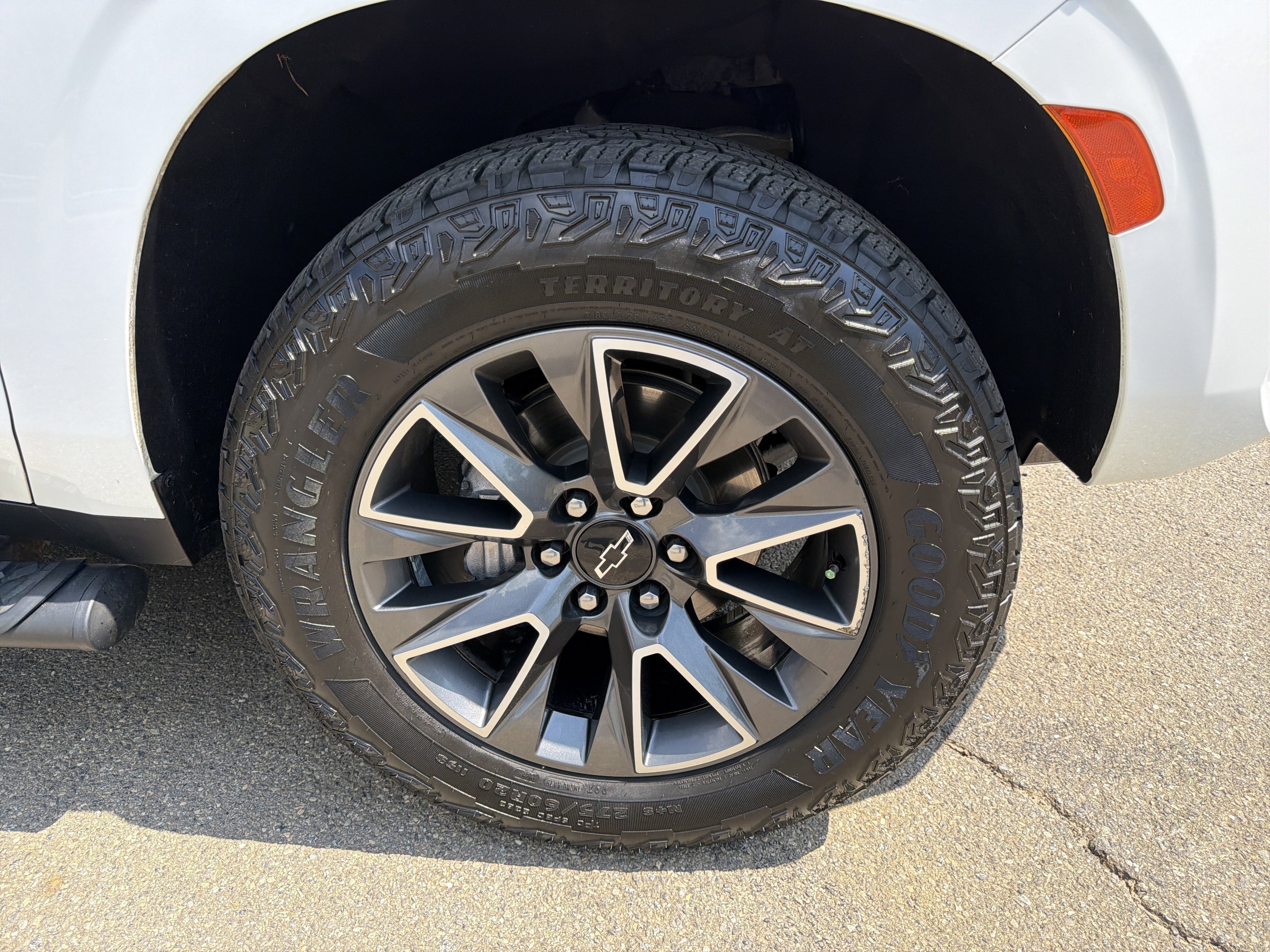 2023 Chevrolet Suburban Z71