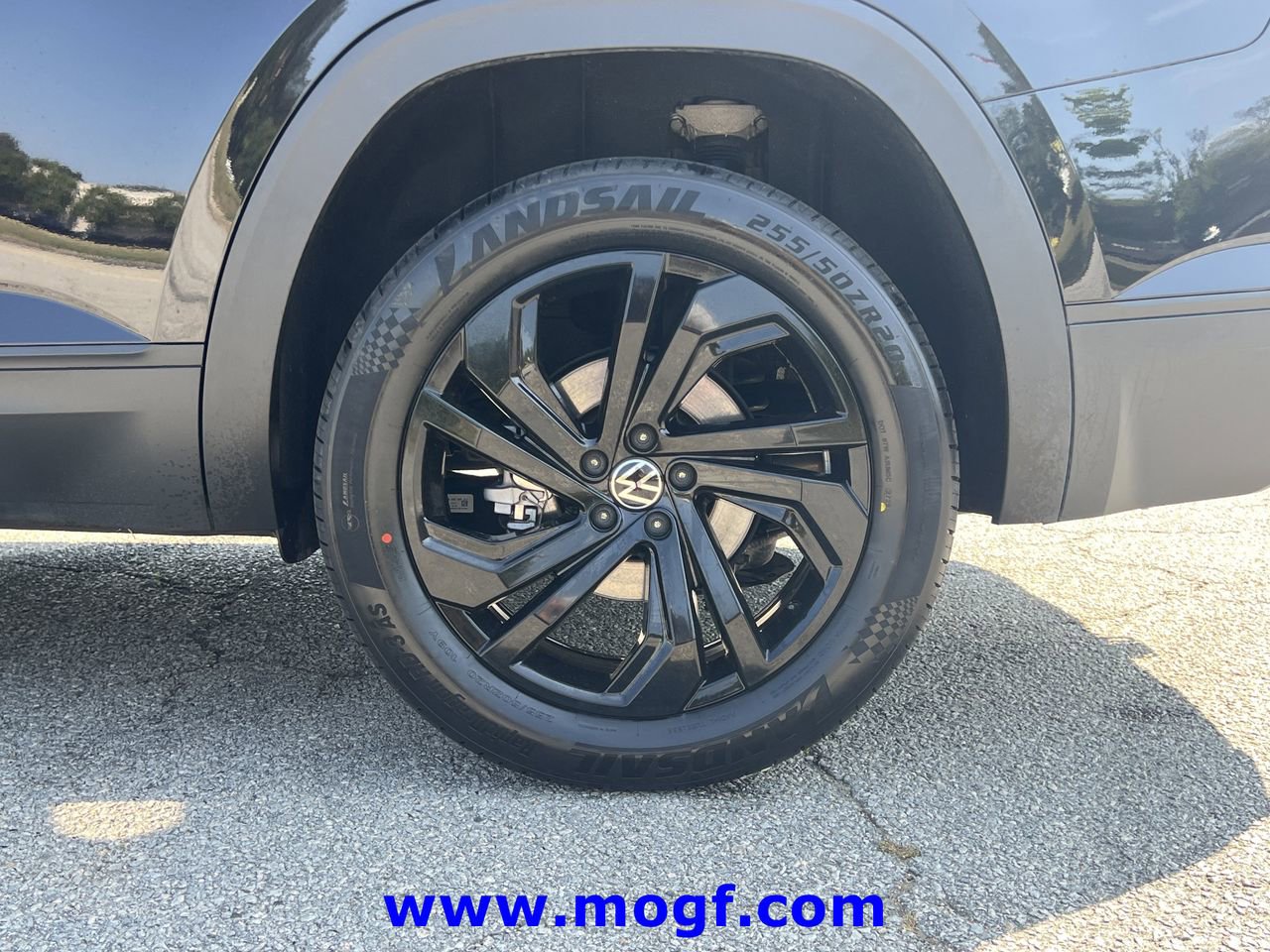 2022 Volkswagen Atlas SE