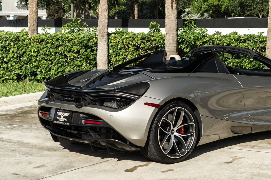 Used 2020 McLaren 720S Spider photo 8