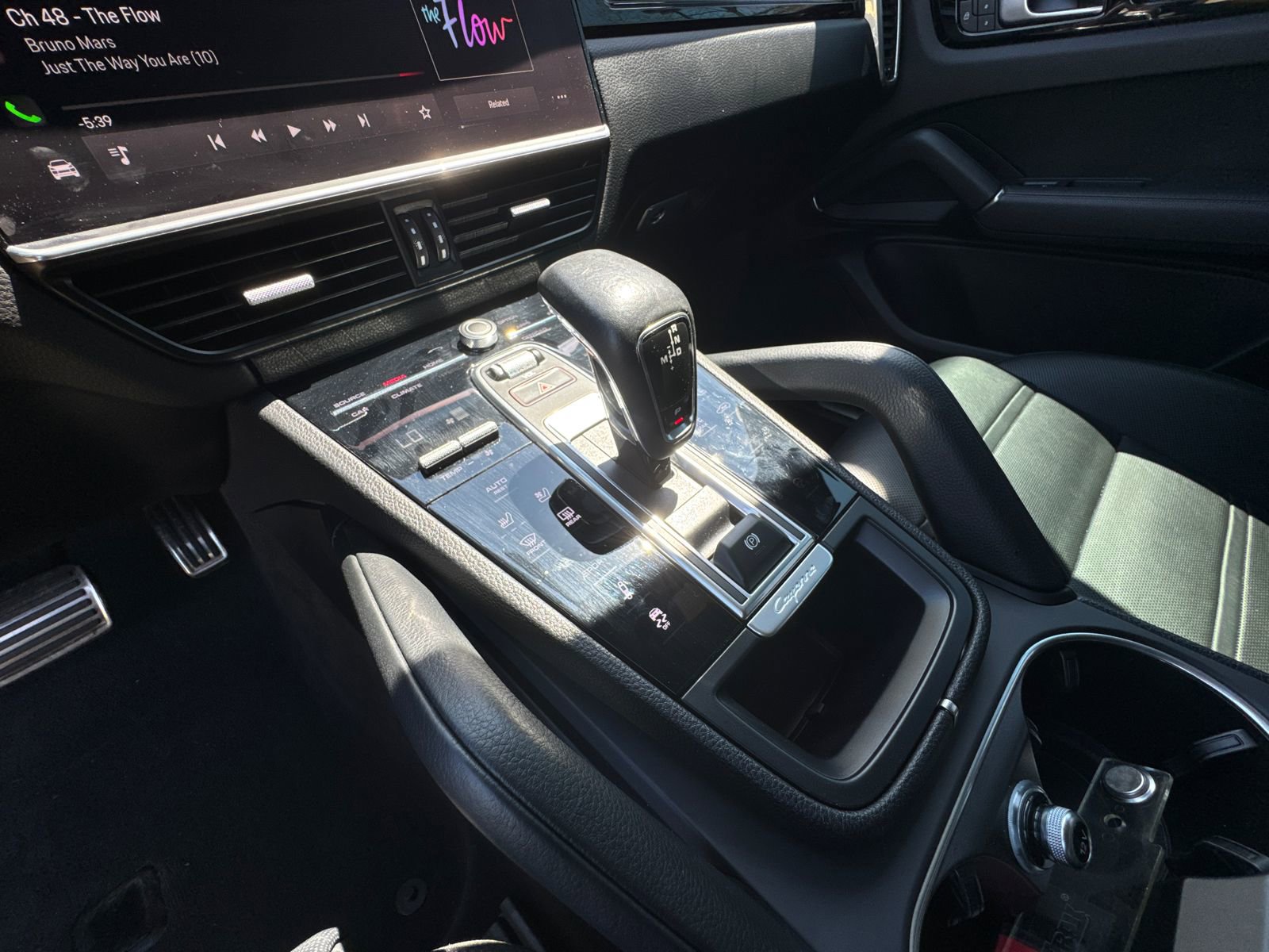 2022 Porsche Cayenne S