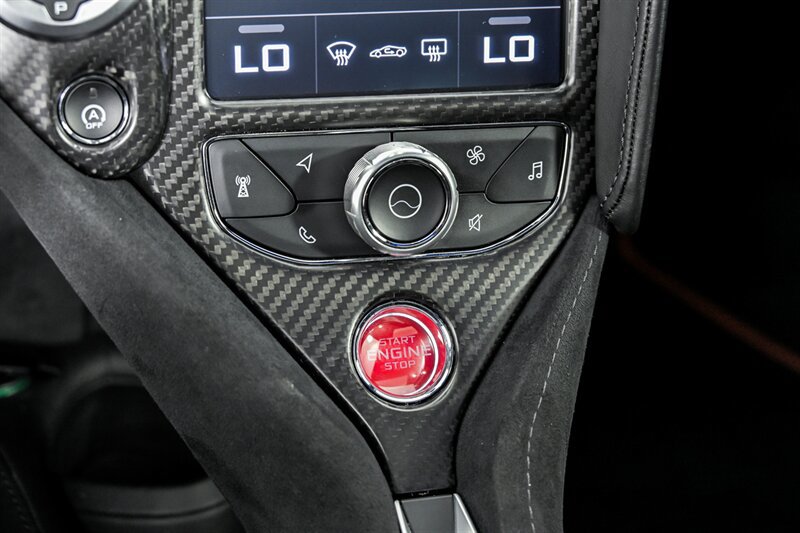 Used 2019 McLaren 720S Spider photo 33